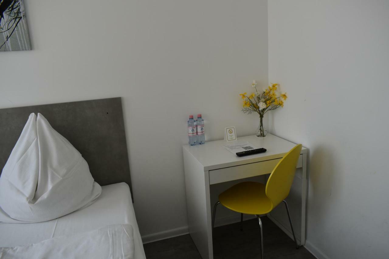 Großziethen Motel Schoenefeld מראה חיצוני תמונה