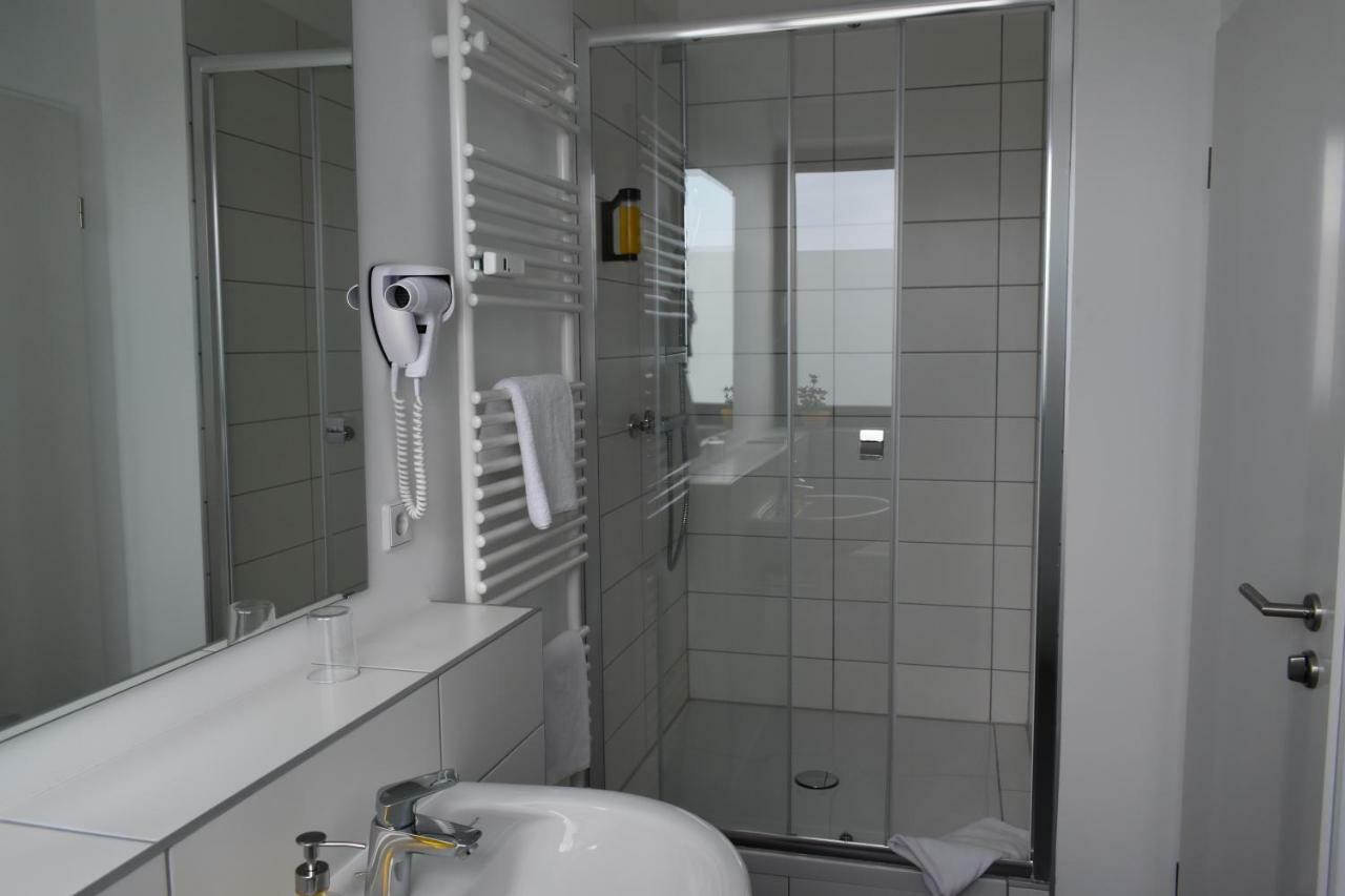 Großziethen Motel Schoenefeld מראה חיצוני תמונה