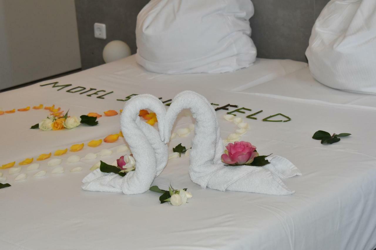 Großziethen Motel Schoenefeld מראה חיצוני תמונה