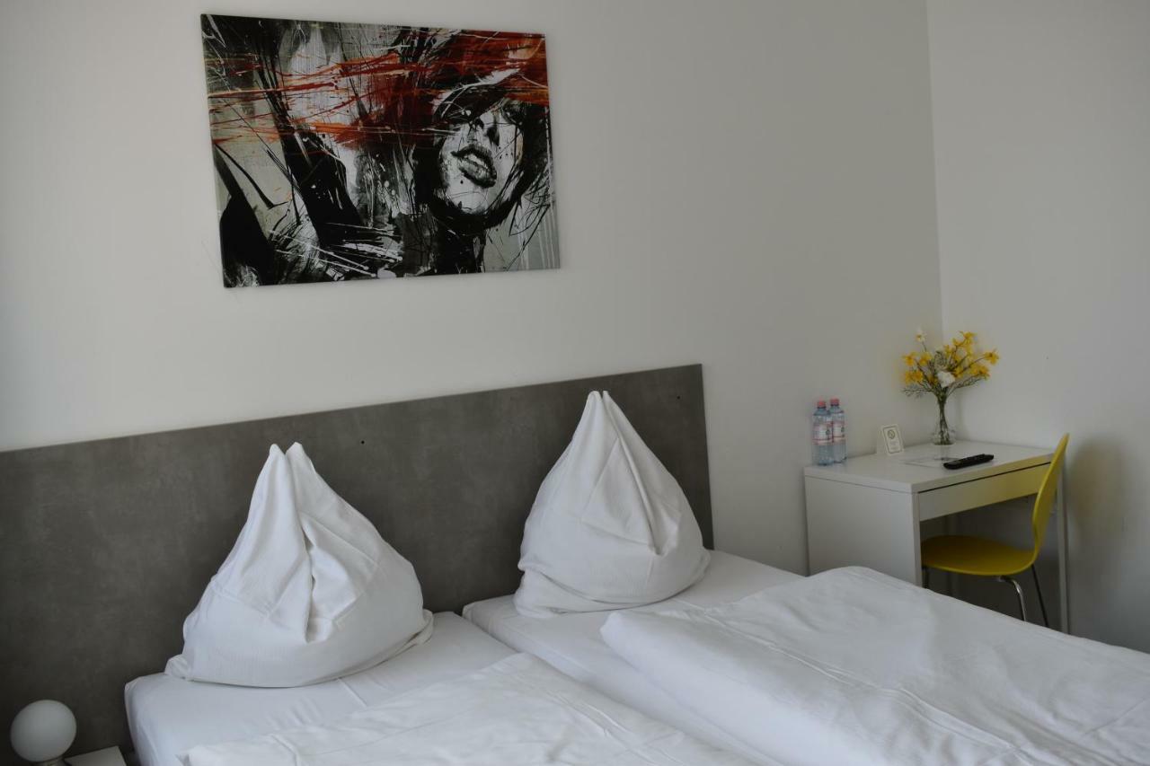 Großziethen Motel Schoenefeld מראה חיצוני תמונה